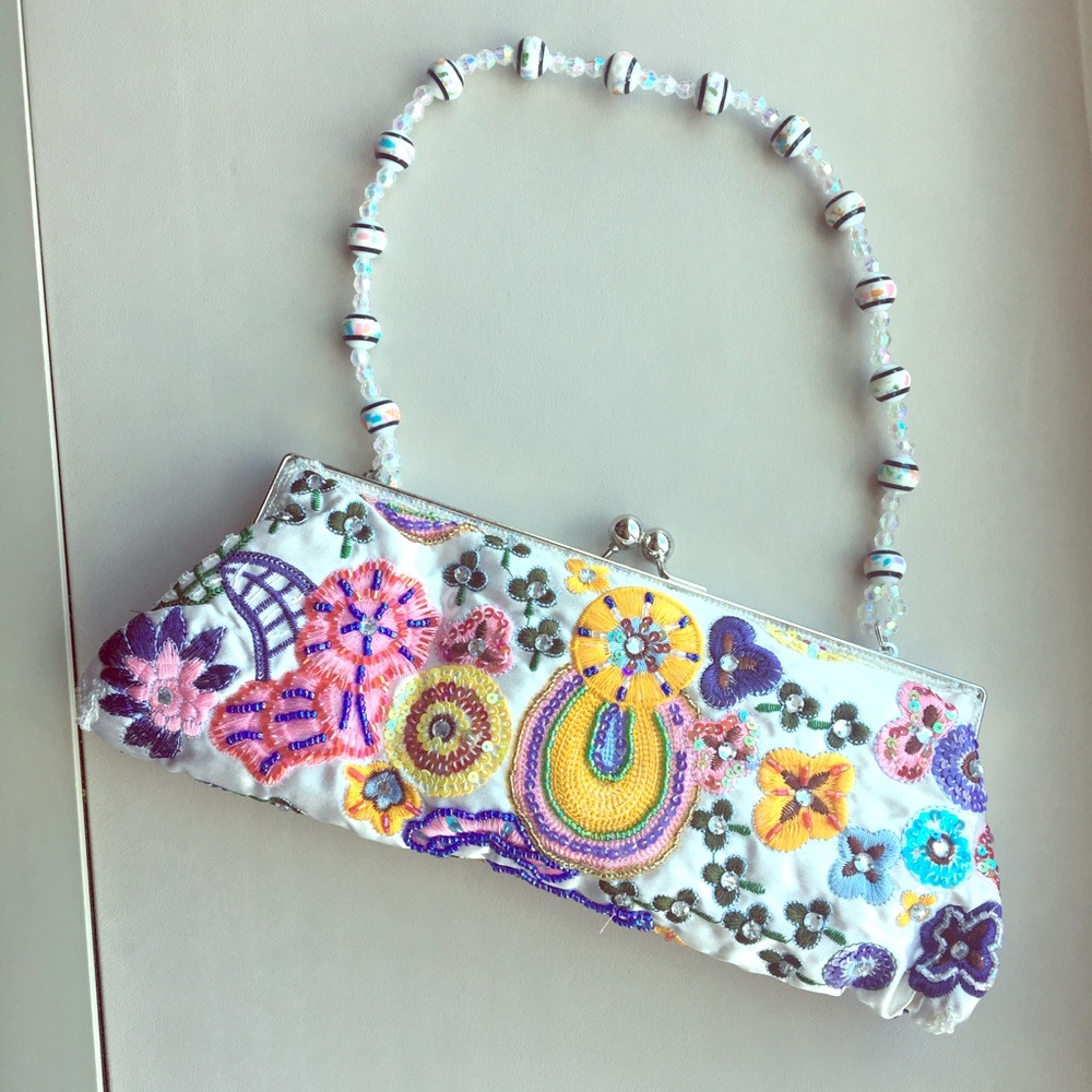 NWT  clutch